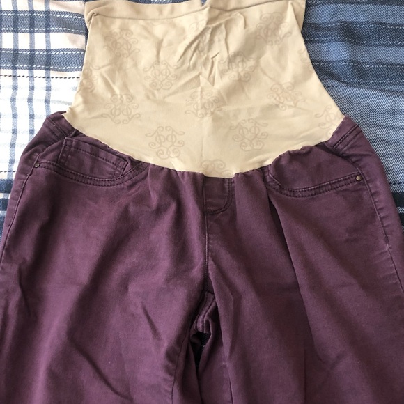 Medium maternity jeans bundle - Picture 4 of 6